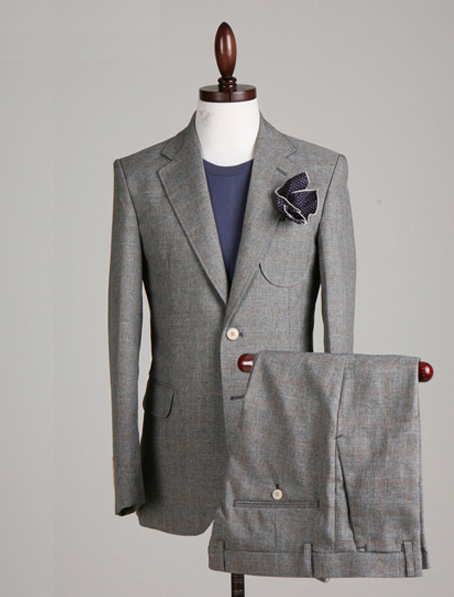 重庆灰色贴兜西服,订购员工西装公司