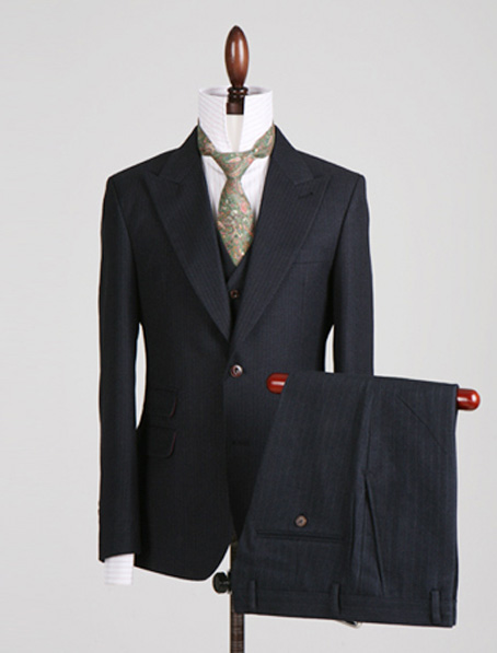 重庆正装西服厂家,团购西服批发公司