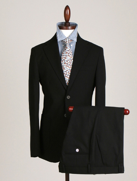 重庆黑色正装西服套装,进口面料西服定制